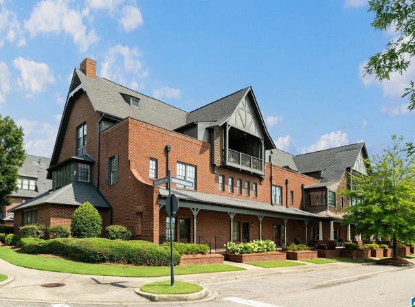 2115 ROSS PARK AVENUE, HOOVER, AL 35226