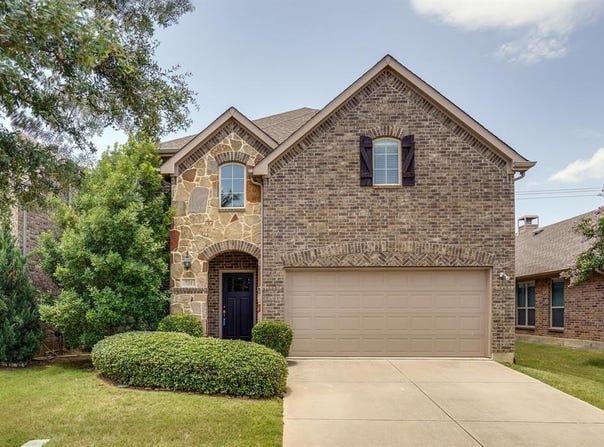 731 Kirby Drive, Lantana, TX 76226
