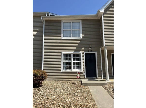 1810 Broadway Street #208, Lynchburg, VA 24501