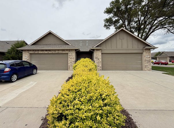 6411 S Vassar Ave, Derby, KS 67037-8695