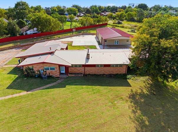 1301 S 8th, Alva, OK 73717
