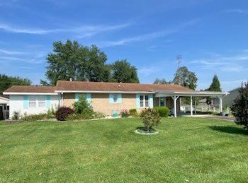 419  College Blvd., Carmi, IL 62821