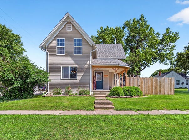 209 W Jackson Street, Panora, IA 50216
