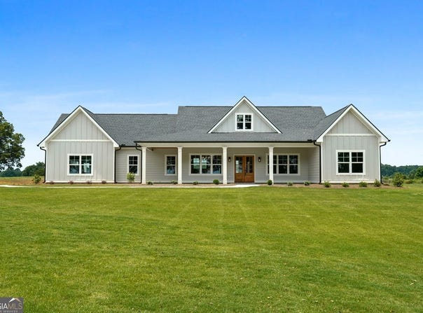 125 Sardis Church, Barnesville, GA 30204