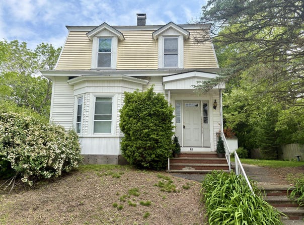 22 Church Street, Brewer, ME 04412