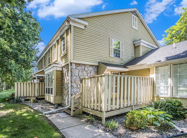 3520 Shadow Bend Drive, Kalamazoo, MI 49048