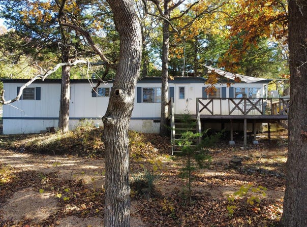 22684 Forest Lane, Hermitage, MO 65668