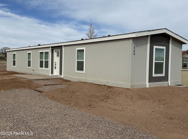 360 W Big Chino Road, Paulden, AZ 86334