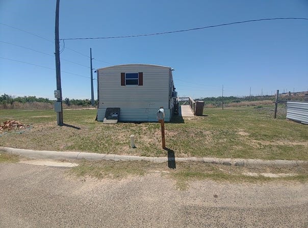 701-703 Pine, Big Spring, TX 79720