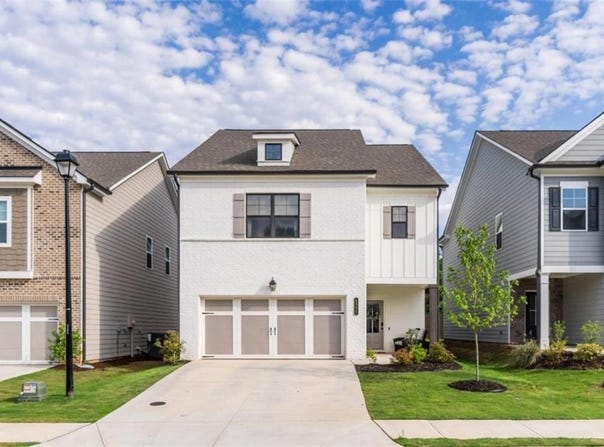 5351 Fox Den Road, Oakwood, GA 30566