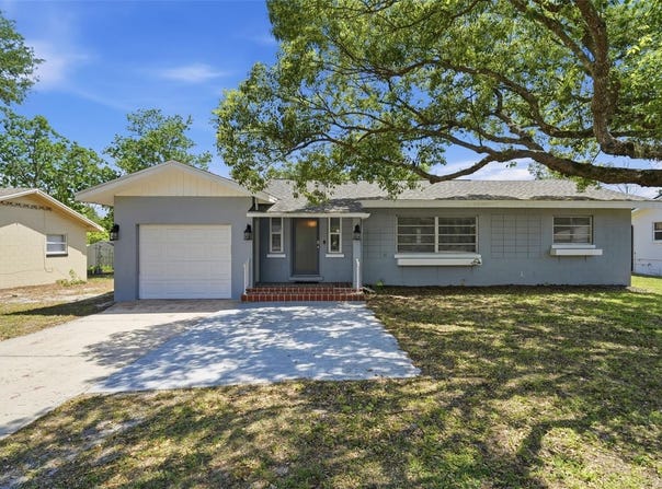 65 COMMUNITY DR, DEBARY, FL 32713