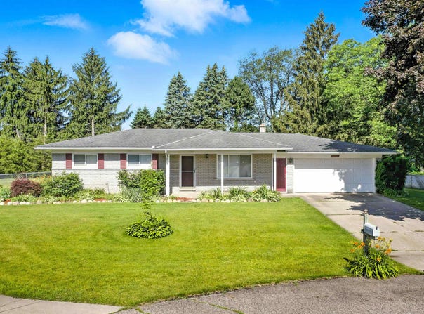 50705 Linda, Shelby, MI 48317