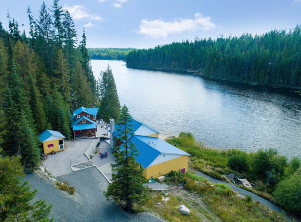 2083 BLACK LAKE RD, COLVILLE, WA 99114