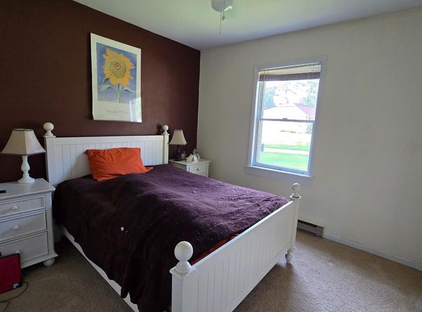 10 MEMORY LANE, STEWARTSTOWN, PA 17363