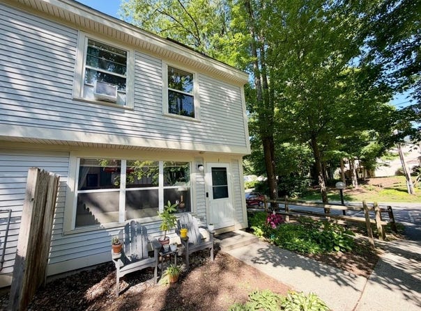 1 Morningside Commons, Brattleboro, VT 05301