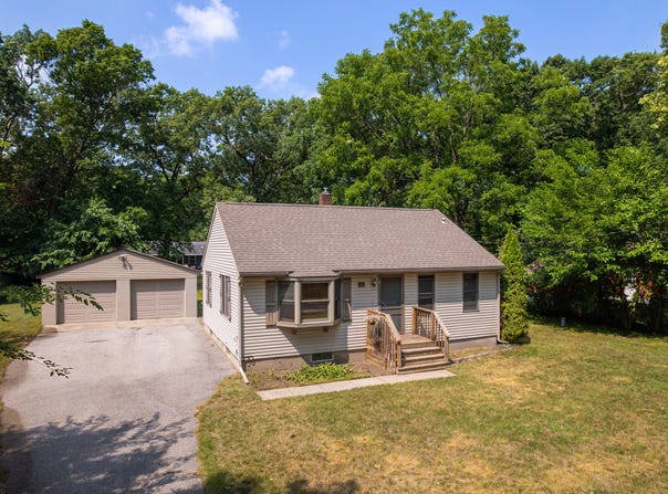 57 N Stewart Street, Muskegon, MI 49442
