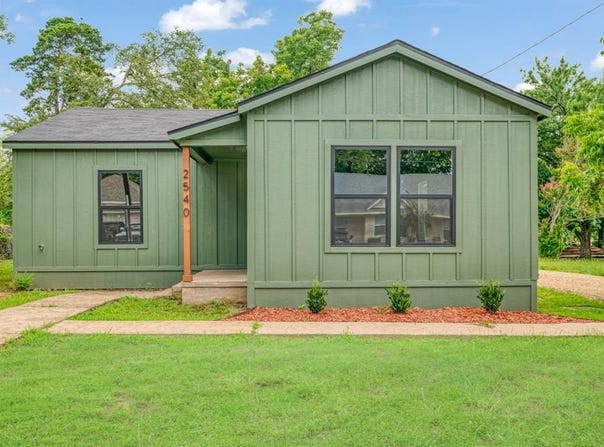 2540 E Price Street, Paris, TX 75460