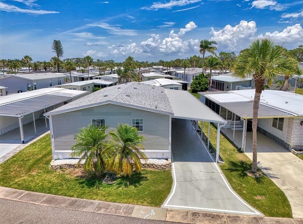 621 GLORIOSA DRIVE, VENICE, FL 34293