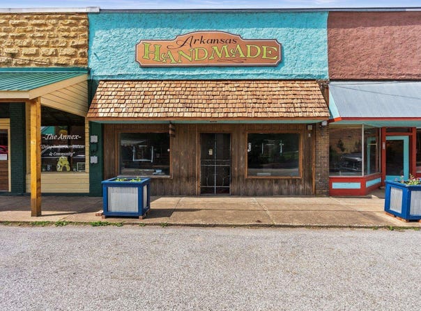 414 Main Street, Leslie, AR 72645