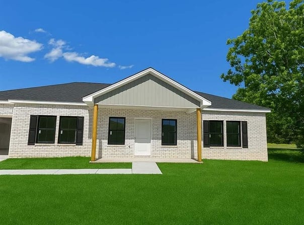 2406 W Billy Farrow Hwy, Hartsville, SC 29550