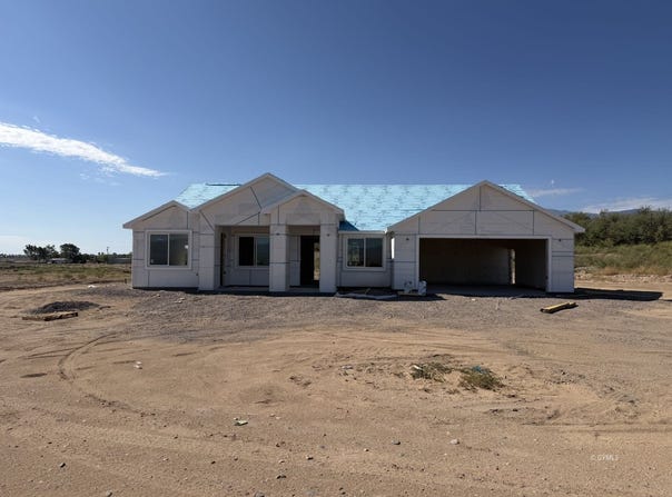 6437 W Bomza Way, Pima, AZ 85543