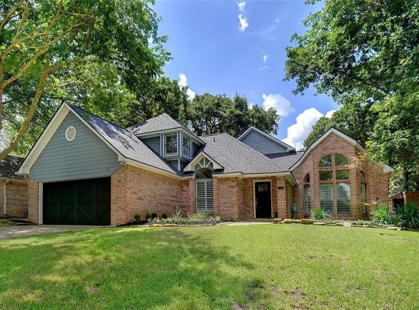 2153 Steeplewood Drive, Grapevine, TX 76051