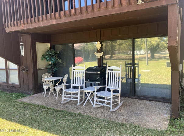 107 Molokai Village, Diamondhead, MS 39525
