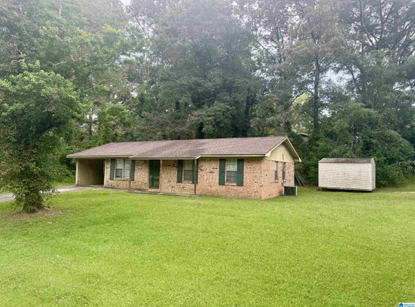 127 MIMS CIRCLE, CLANTON, AL 35045