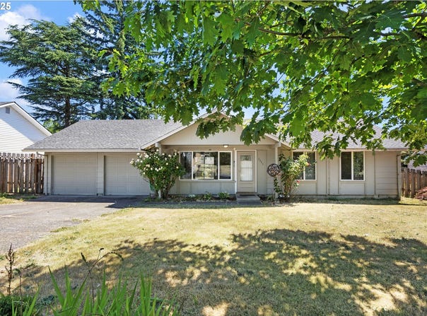 2040 NE ROBERTS AVE, Gresham, OR 97030