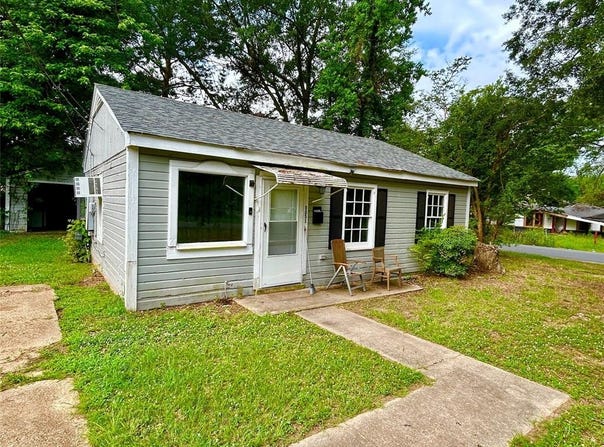 3051 Valley Ridge Road, Shreveport, LA 71108