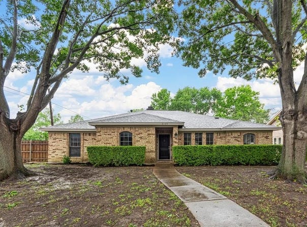 2100 Valley Forge Drive, Plano, TX 75075