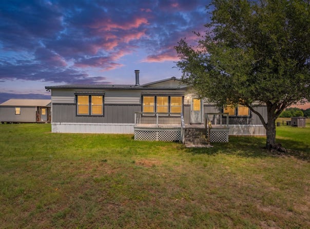 306 County Road 3565, Dike, TX 75437