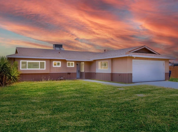 1380 Elaine Drive, Hanford, CA 93230