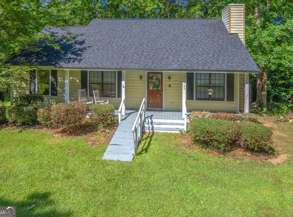 195 N Lake, Sandersville, GA 31082