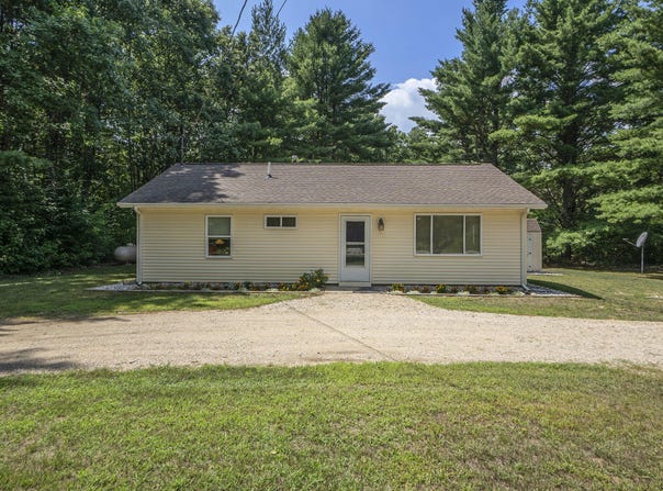 3979 Pfeiffer Court, Morley, MI 49336