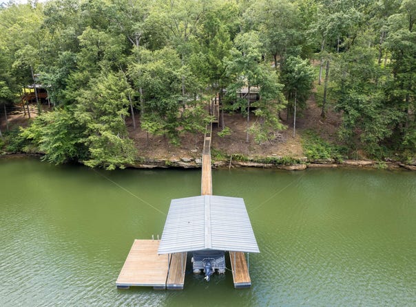 372 COUNTY RD 4104, Jasper, AL 35503