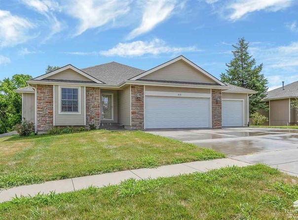 313 Caroline Court, Junction City, KS 66441