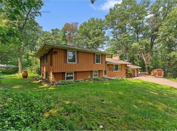 4535 Oak Chase Road, Eagan, MN 55123