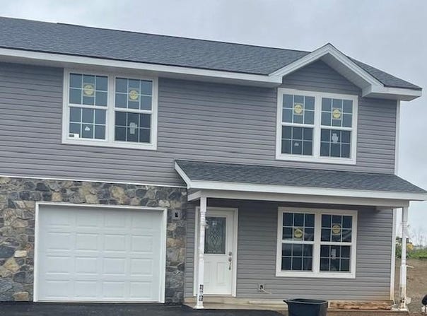114 PACIFIC AVENUE, MILROY, PA 17063