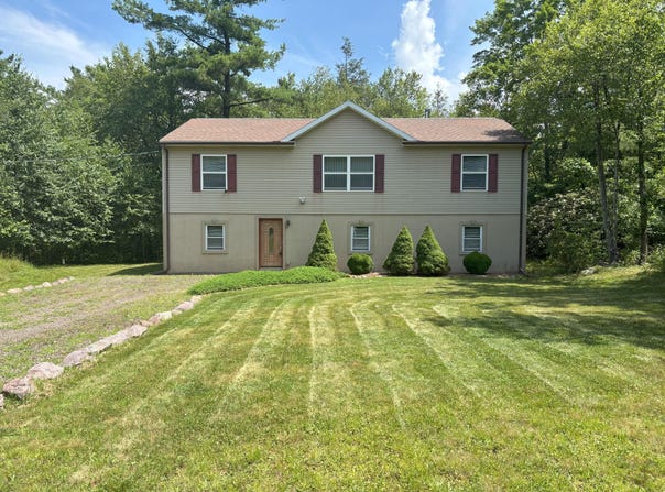 84 N Sycamore Drive, Jim Thorpe, PA 18229