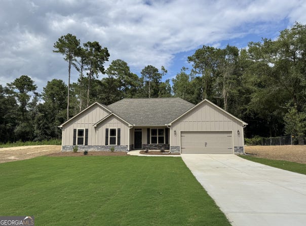 144 Country World, Macon, GA 31211
