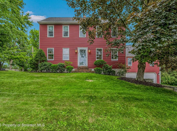826 Fairview Road, South Abington Twp, PA 18411