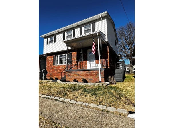 36 FAIRFAX AVE., Wheeling, WV 26003