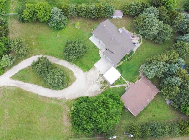 2926 Eagle Ridge Road, Milford, KS 66514