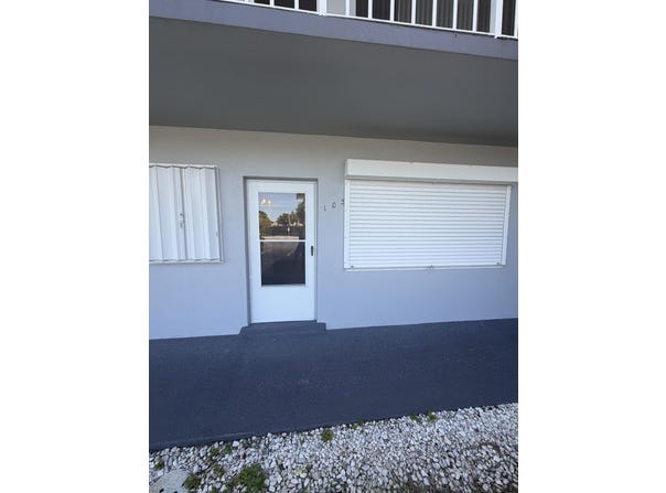 2878 Donnelly Drive, Lake Worth, FL 33462