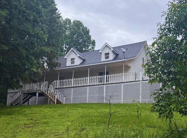 571 COTHRUM Rd, Phil Campbell, AL 35581