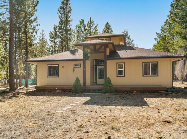 2706 Alacano Drive, La Pine, OR 97739