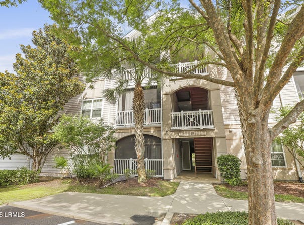 4924 Bluffton Parkway, Bluffton, SC 29910