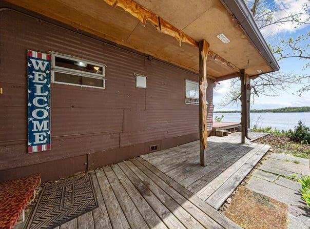 7008 Laura Lane, Saint Peter, MN 56082