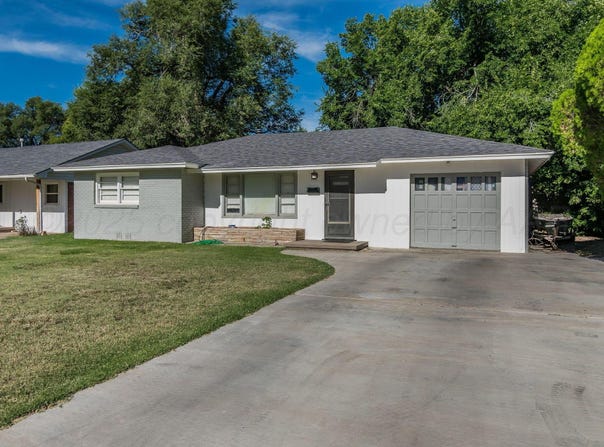 2222 LOCUST Street, Amarillo, TX 79109-1921